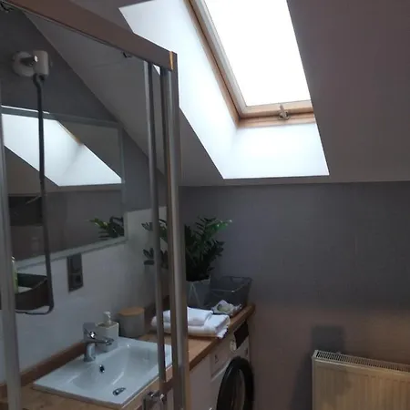 Copernicus 11 * Ольштын